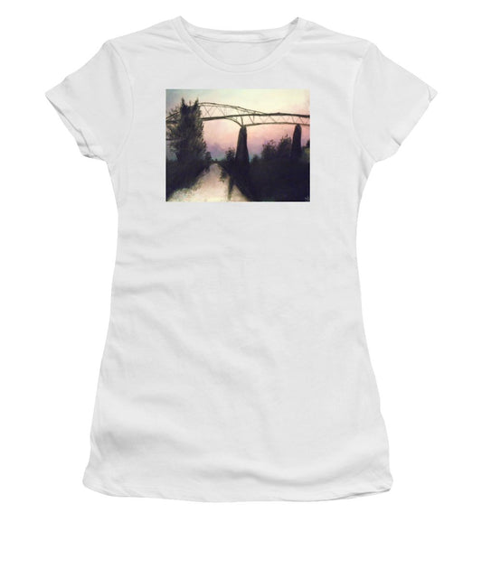 Cornwall's Bridge - Women's T-Shirt