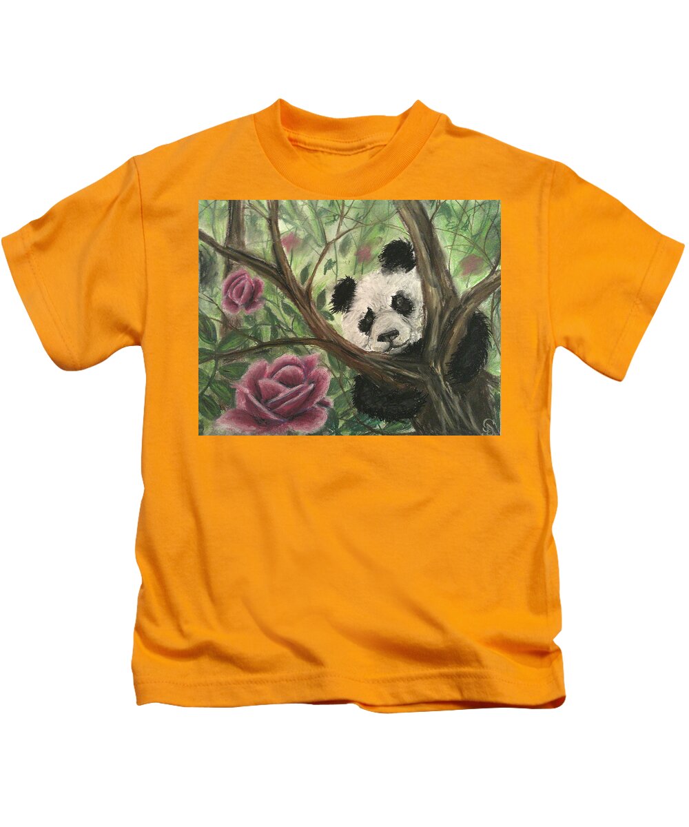 Hiding in Beauty - Kids T-Shirt