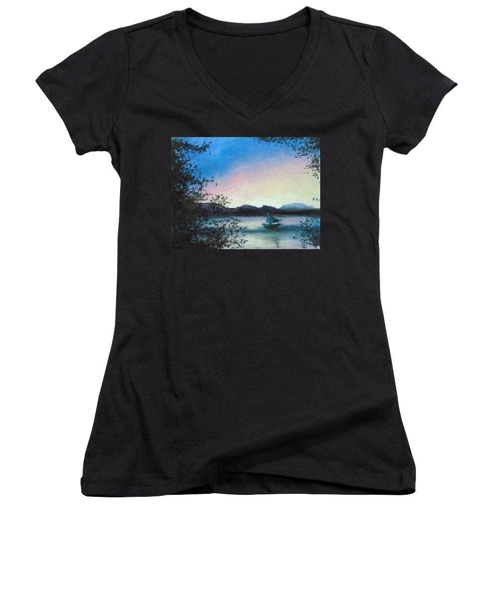 Happy Boat - Women's V-Neck