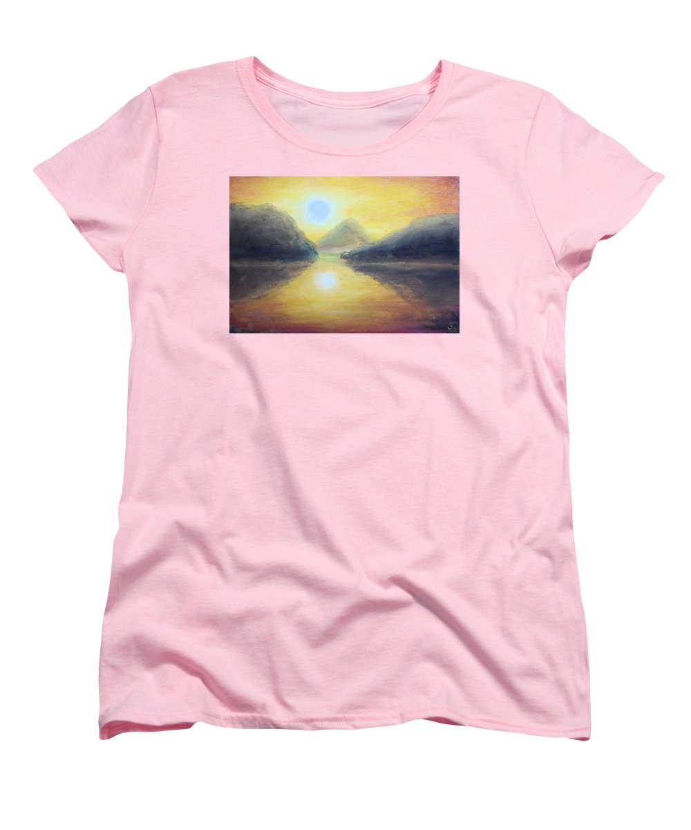 Passionate Sea - Women's T-Shirt (Standard Fit)