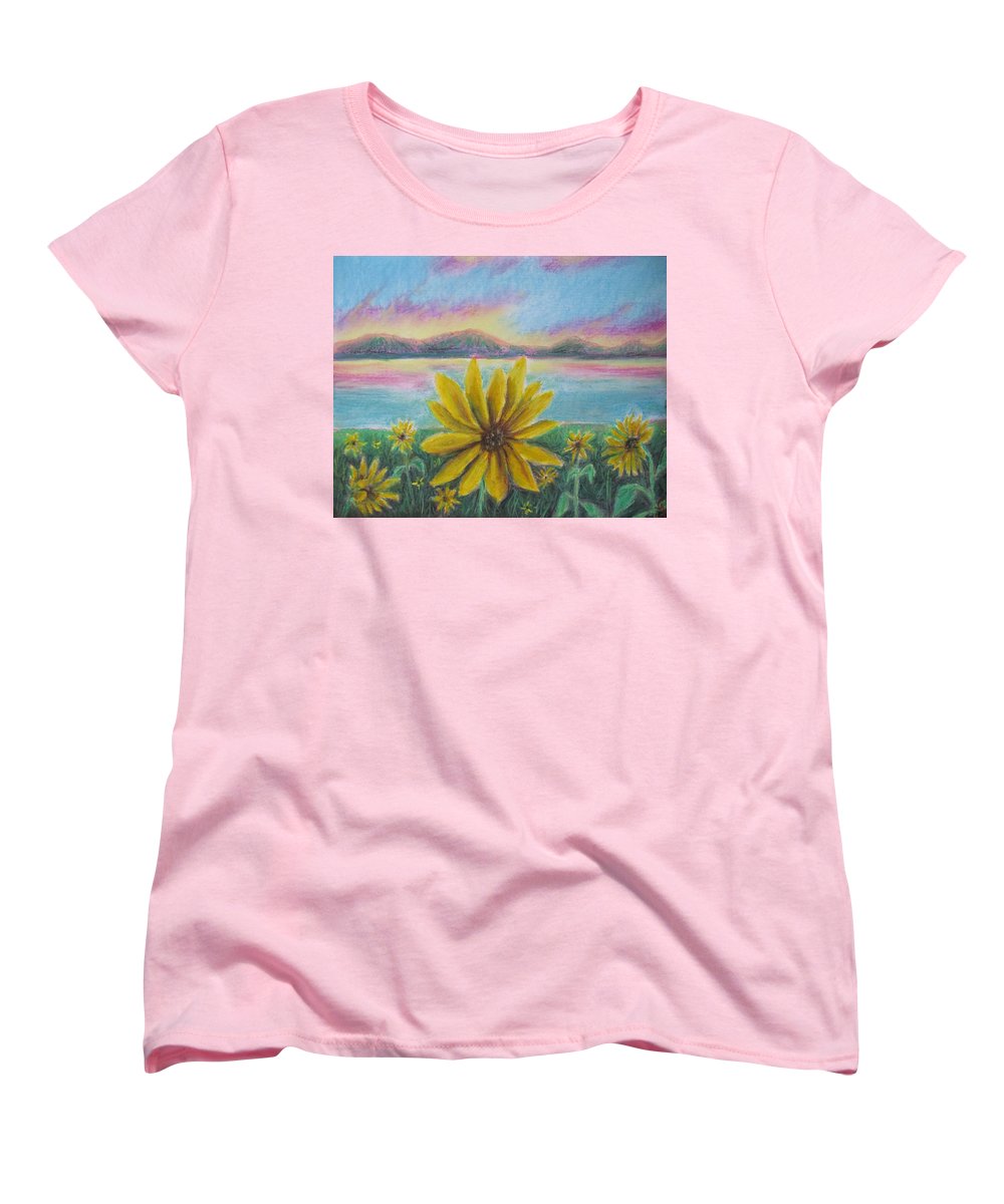 Setting Sunflower - Women's T-Shirt (Standard Fit)