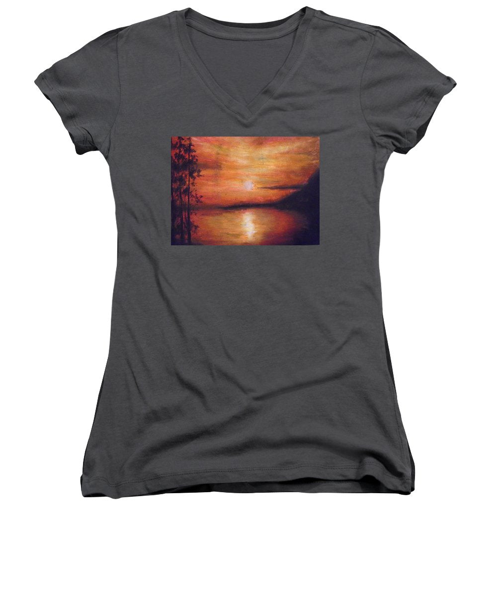 Sunset Addict - Women's V-Neck